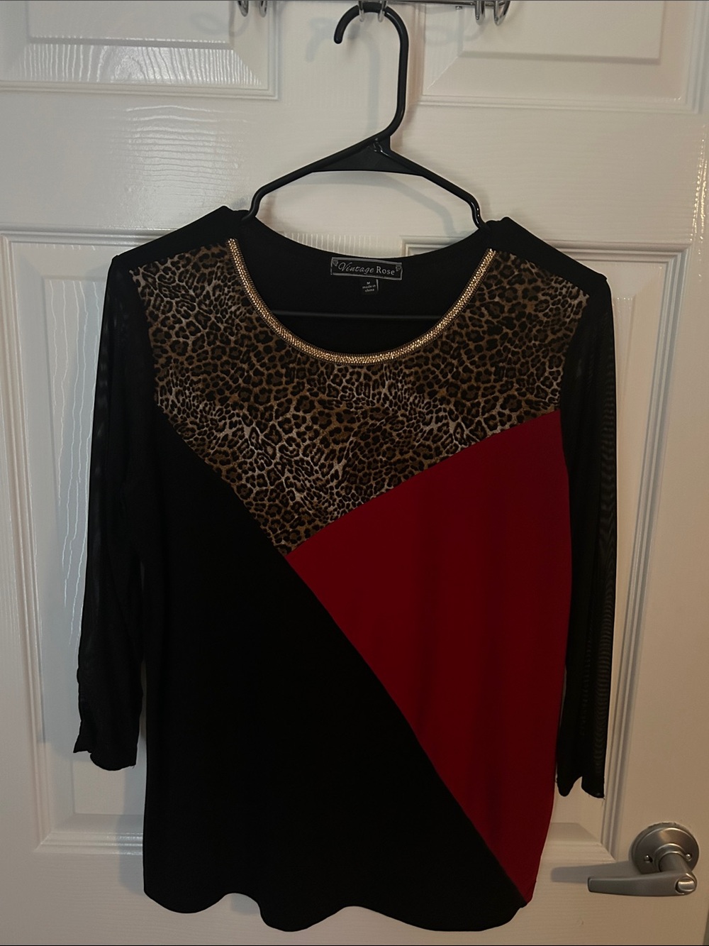 Vintage Rose Women's Black & Red Colorblock Blouse with Leopard Trim
